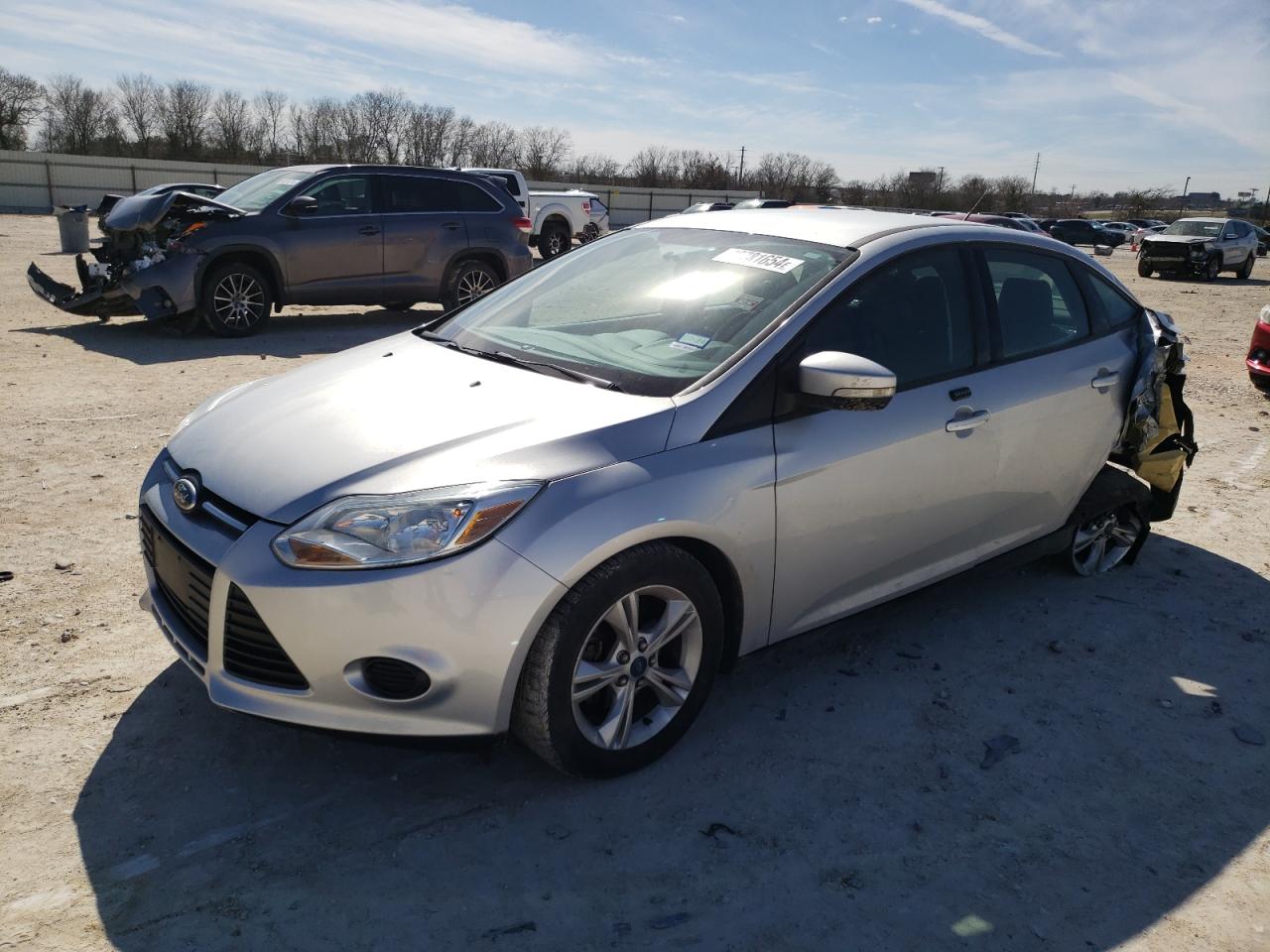 ford focus 2014 1fadp3f23el246365