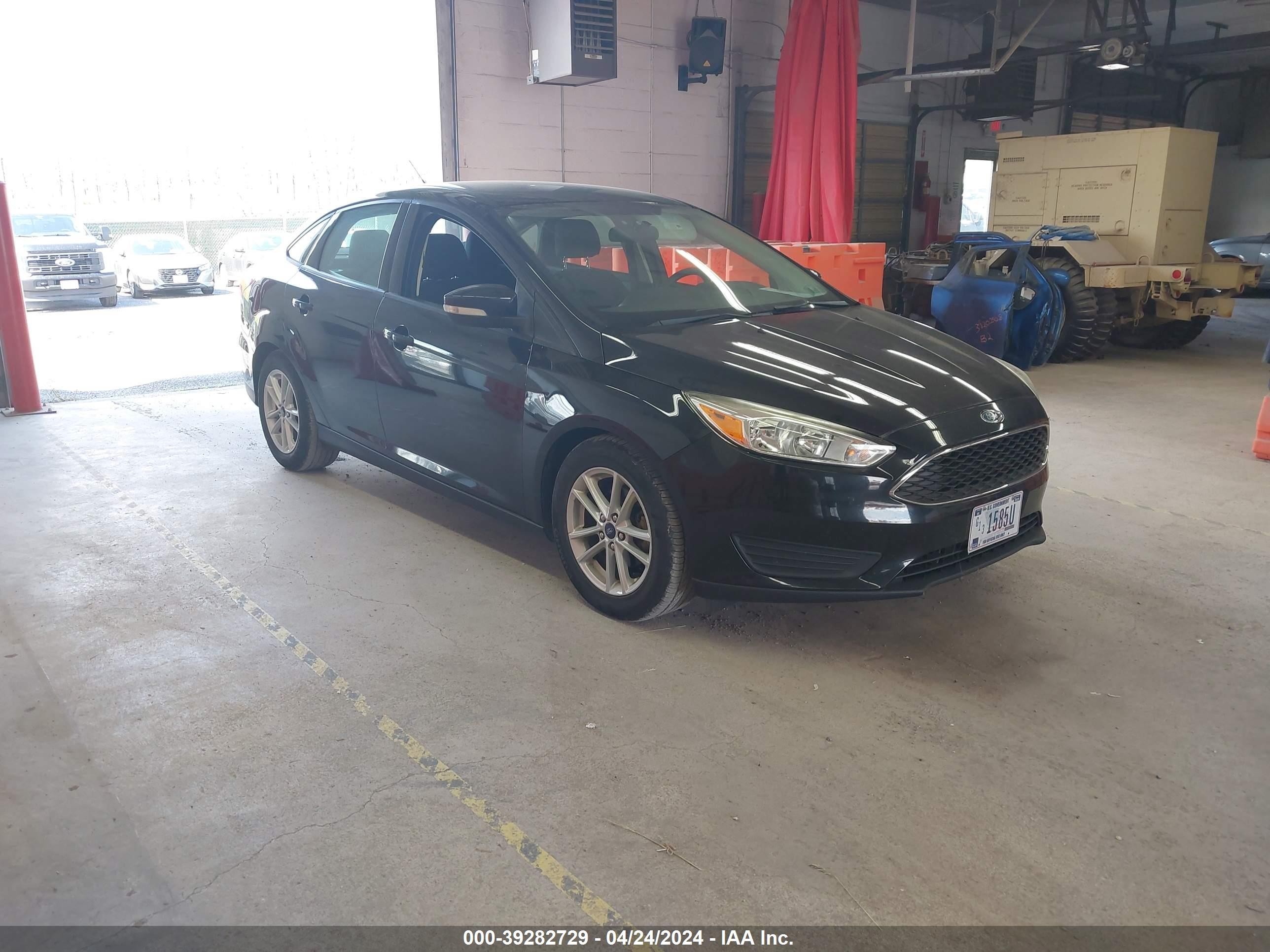 ford focus 2017 1fadp3f23hl292122