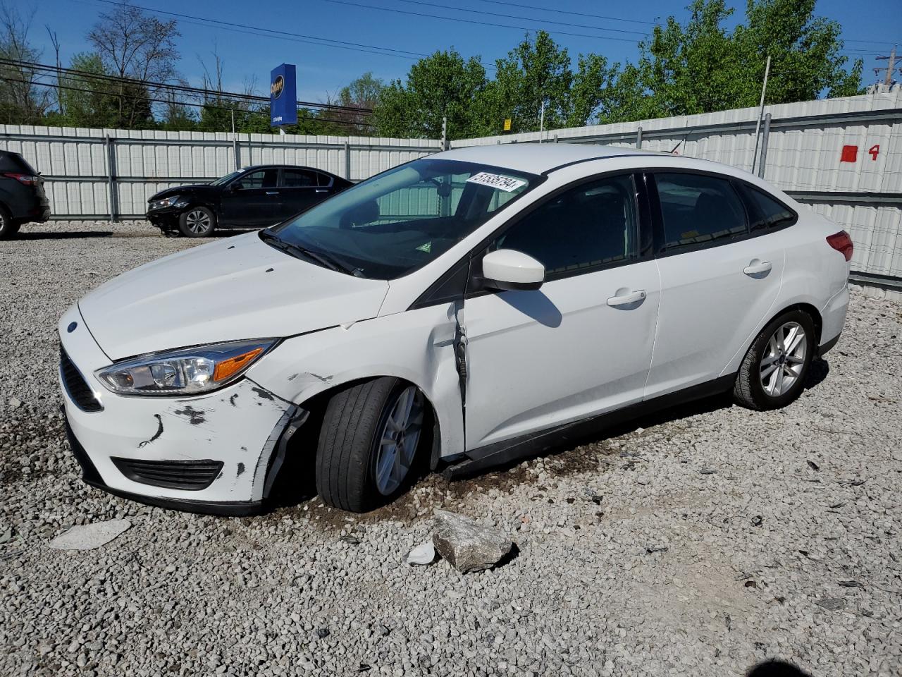 ford focus 2018 1fadp3f23jl286018