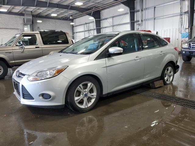 ford focus se 2014 1fadp3f24el129894