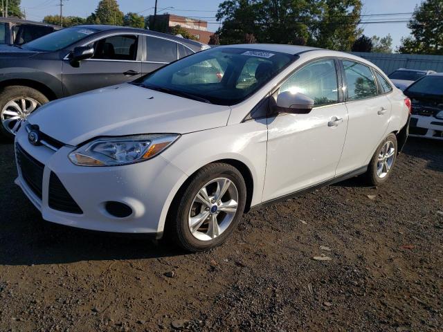 ford focus se 2014 1fadp3f24el133282