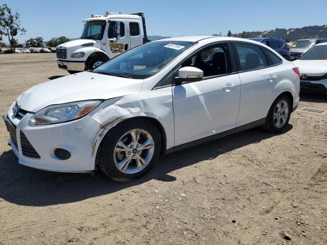 ford focus se 2014 1fadp3f24el170901