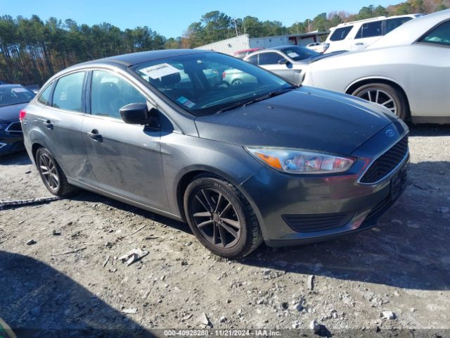 ford focus 2018 1fadp3f24jl207102