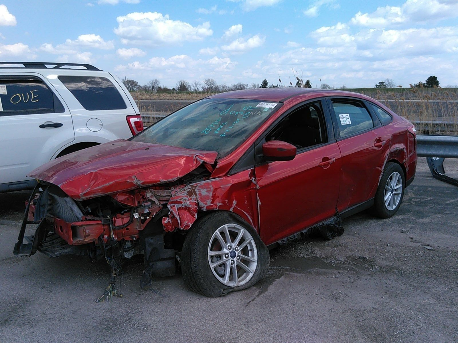 ford focus fwd 4c 2018 1fadp3f24jl257241