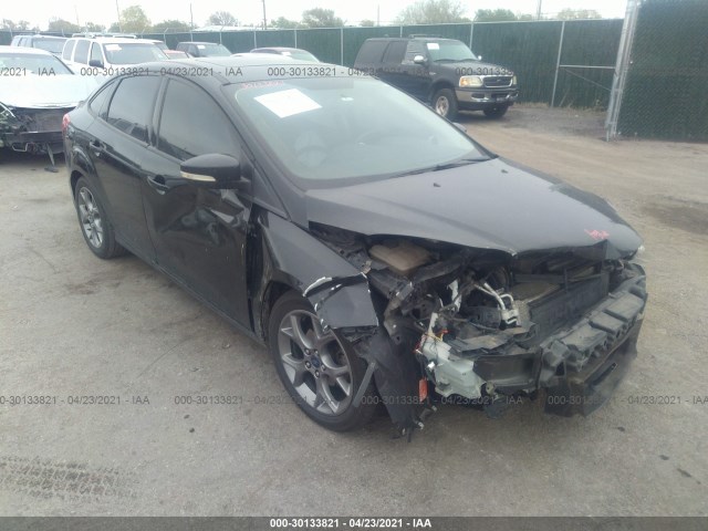 ford focus 2014 1fadp3f26el324234