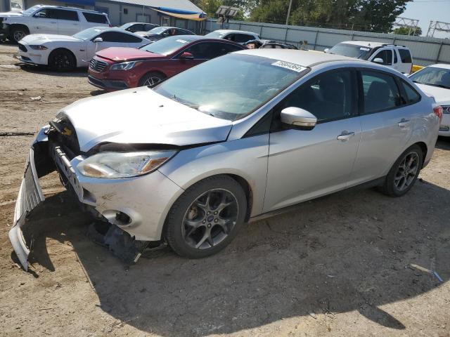 ford focus se 2014 1fadp3f26el325142