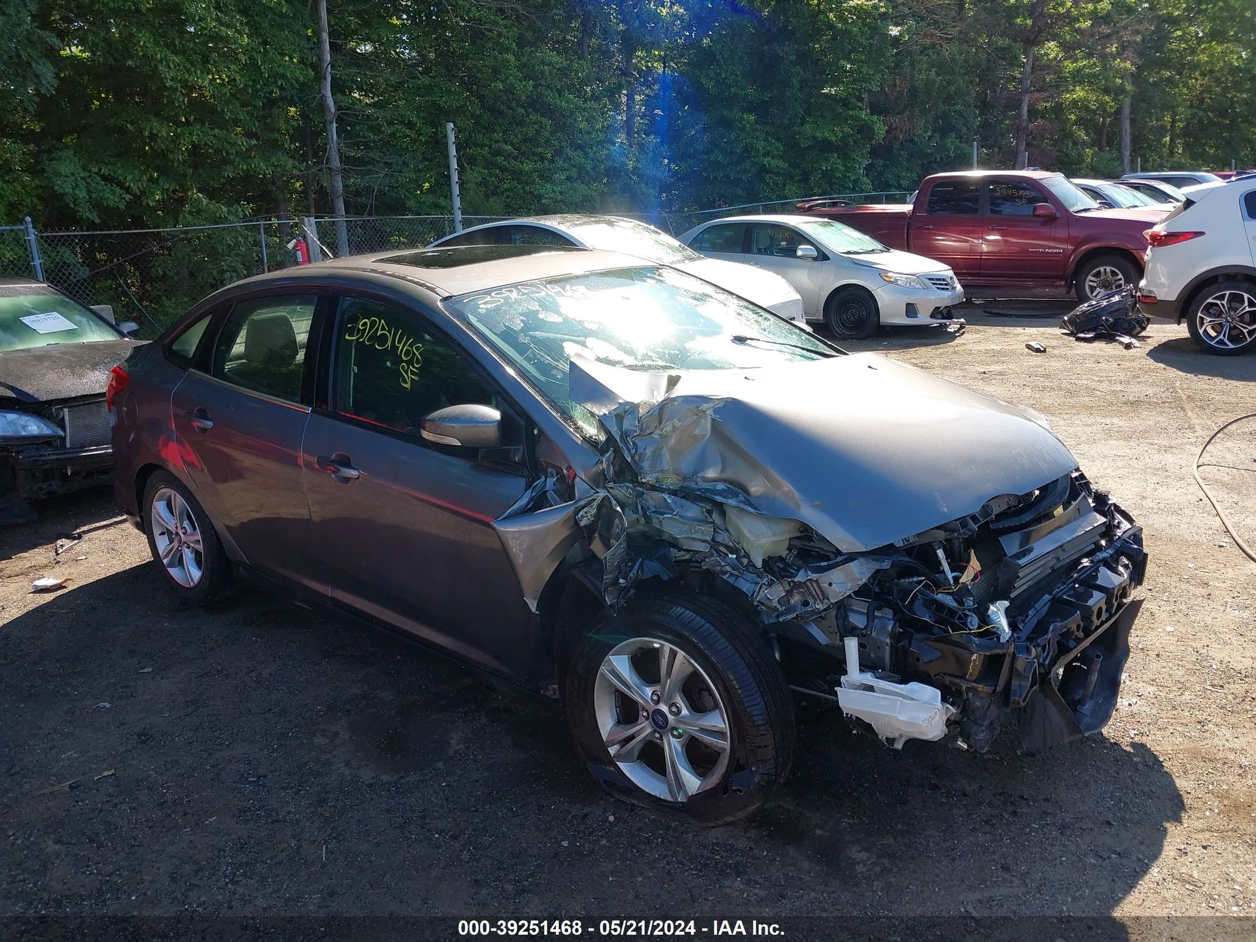 ford focus 2014 1fadp3f26el332348