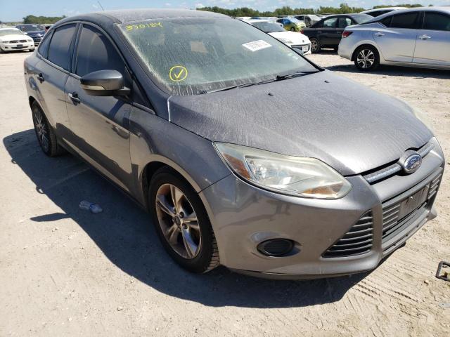 ford focus se 2014 1fadp3f26el390184