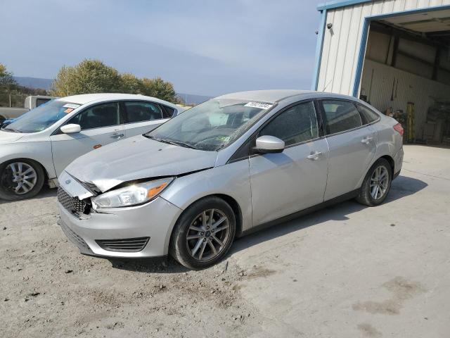 ford focus se 2018 1fadp3f26jl272257