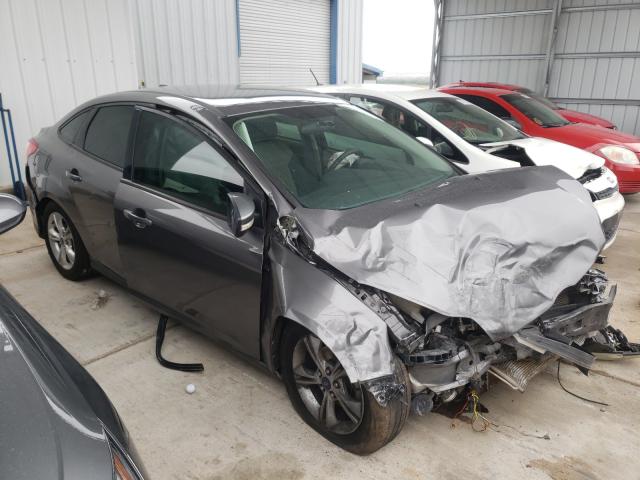 ford focus se 2014 1fadp3f27el118064