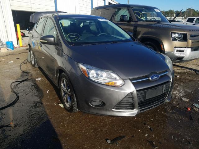 ford focus se 2014 1fadp3f29el190254