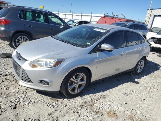 ford focus se 2014 1fadp3f29el349239