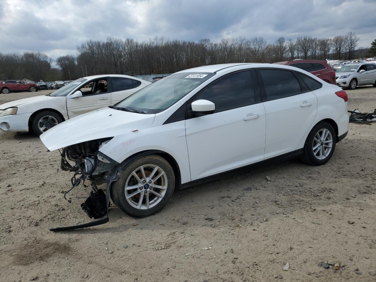 ford focus 2018 1fadp3f29jl206964