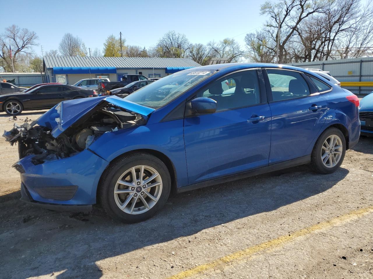 ford focus 2018 1fadp3f29jl250558