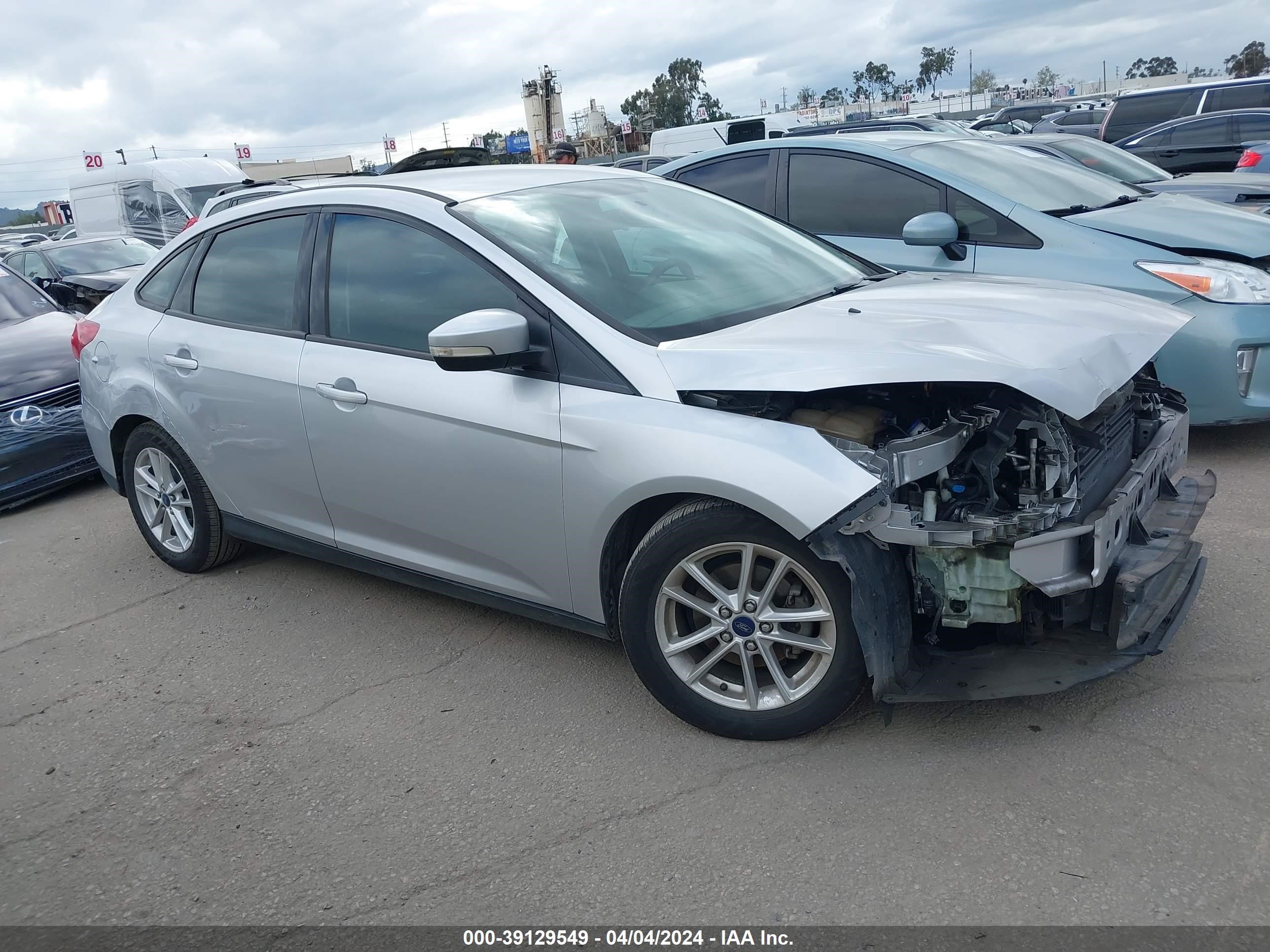 ford focus 2016 1fadp3f2xgl255924