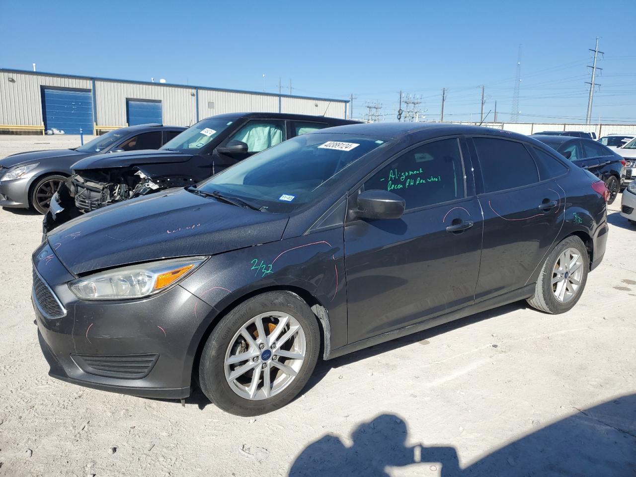 ford focus 2018 1fadp3fe0jl311838