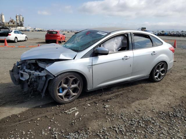 ford focus 2018 1fadp3fe1jl223865