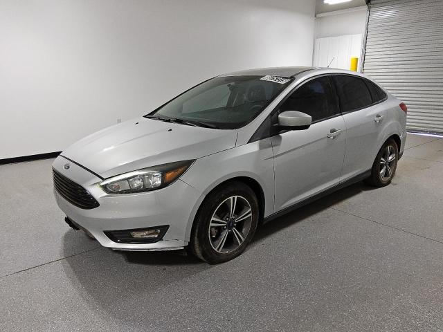 ford focus se 2018 1fadp3fe8jl211728