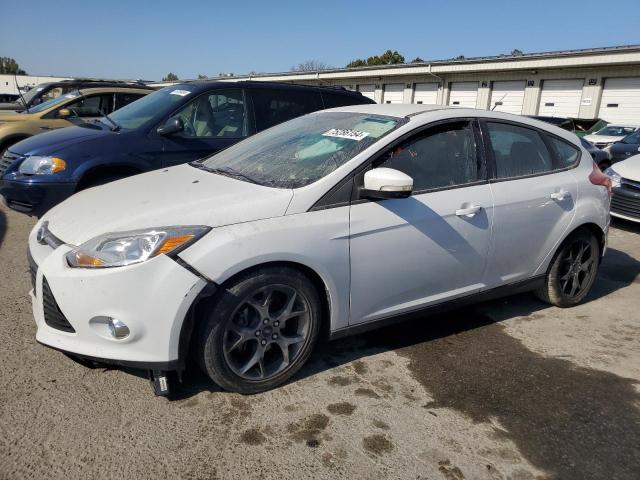 ford focus se 2014 1fadp3k20el318385