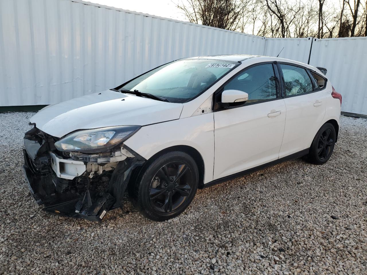 ford focus 2014 1fadp3k21el127462