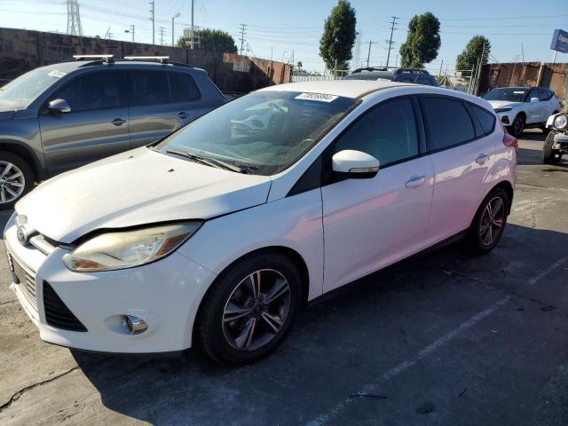 ford focus se 2014 1fadp3k23el420943