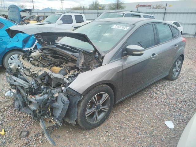 ford focus se 2014 1fadp3k24el442417