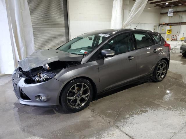 ford focus se 2014 1fadp3k25el240220