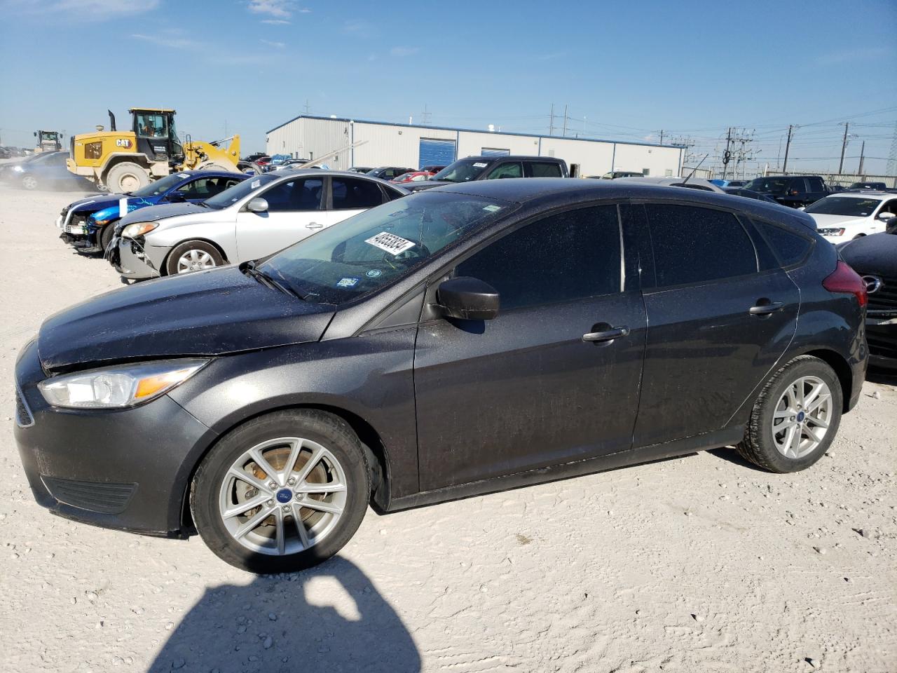 ford focus 2018 1fadp3k26jl207530