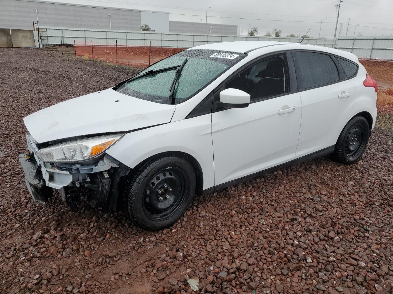 ford focus 2018 1fadp3k26jl250684