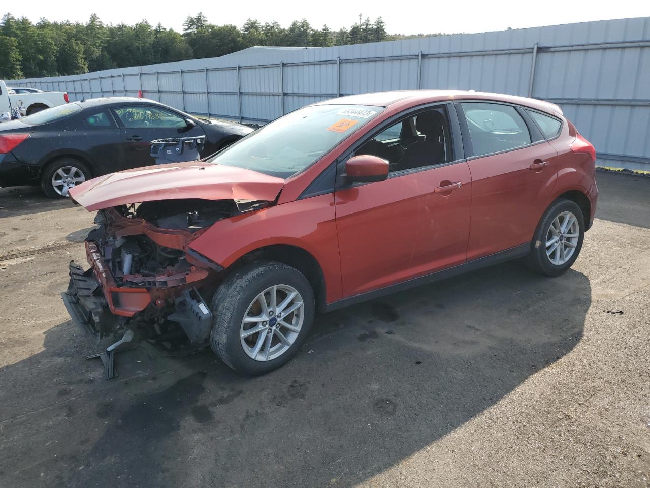 ford focus 2018 1fadp3k26jl325299