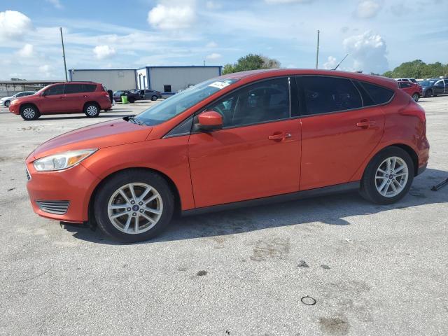 ford focus se 2018 1fadp3k27jl256400