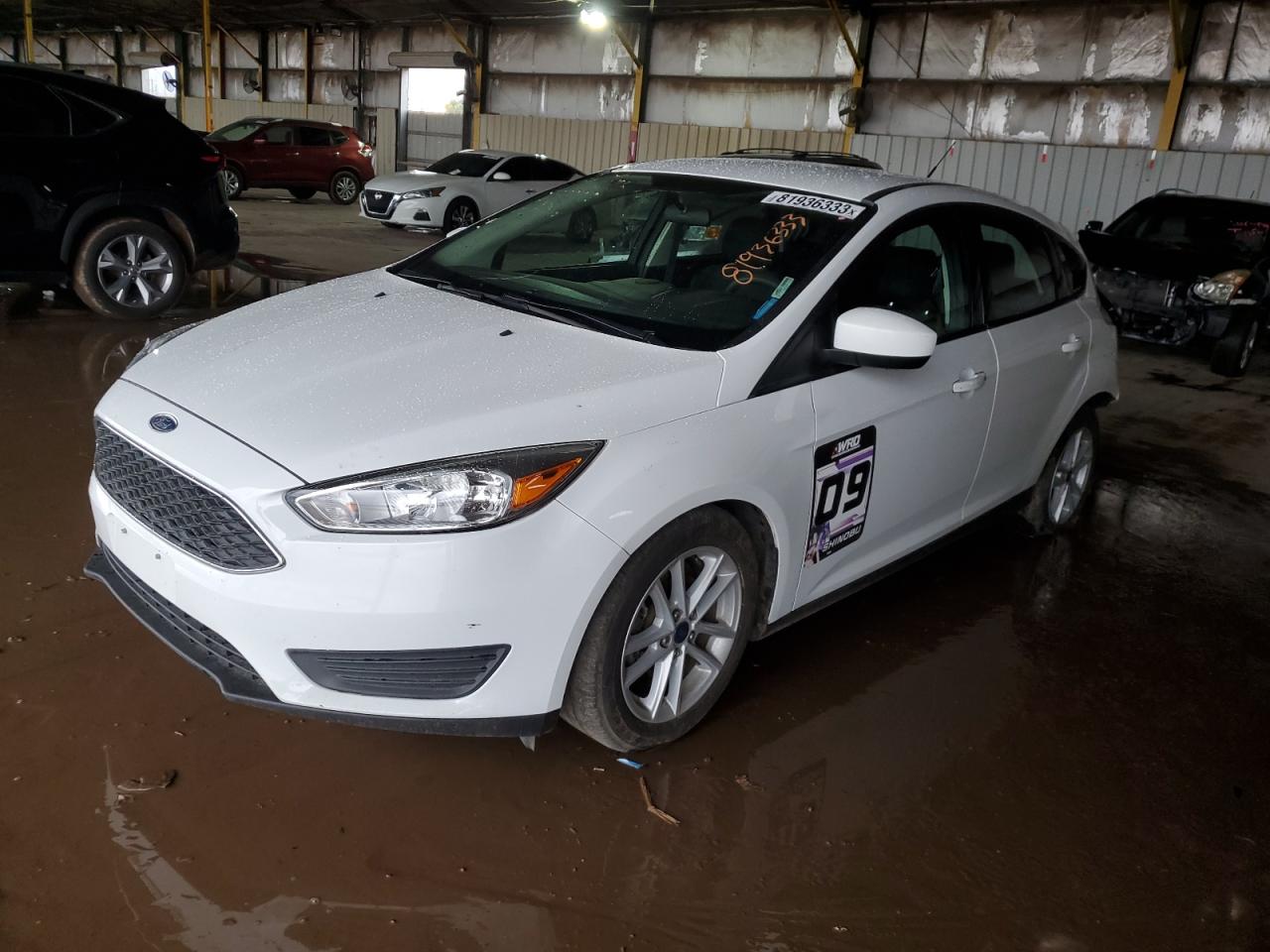 ford focus 2018 1fadp3k28jl272282