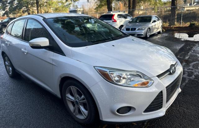 ford focus se 2014 1fadp3k29el382747