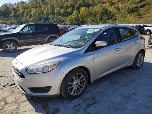 ford focus se 2018 1fadp3k29jl326351