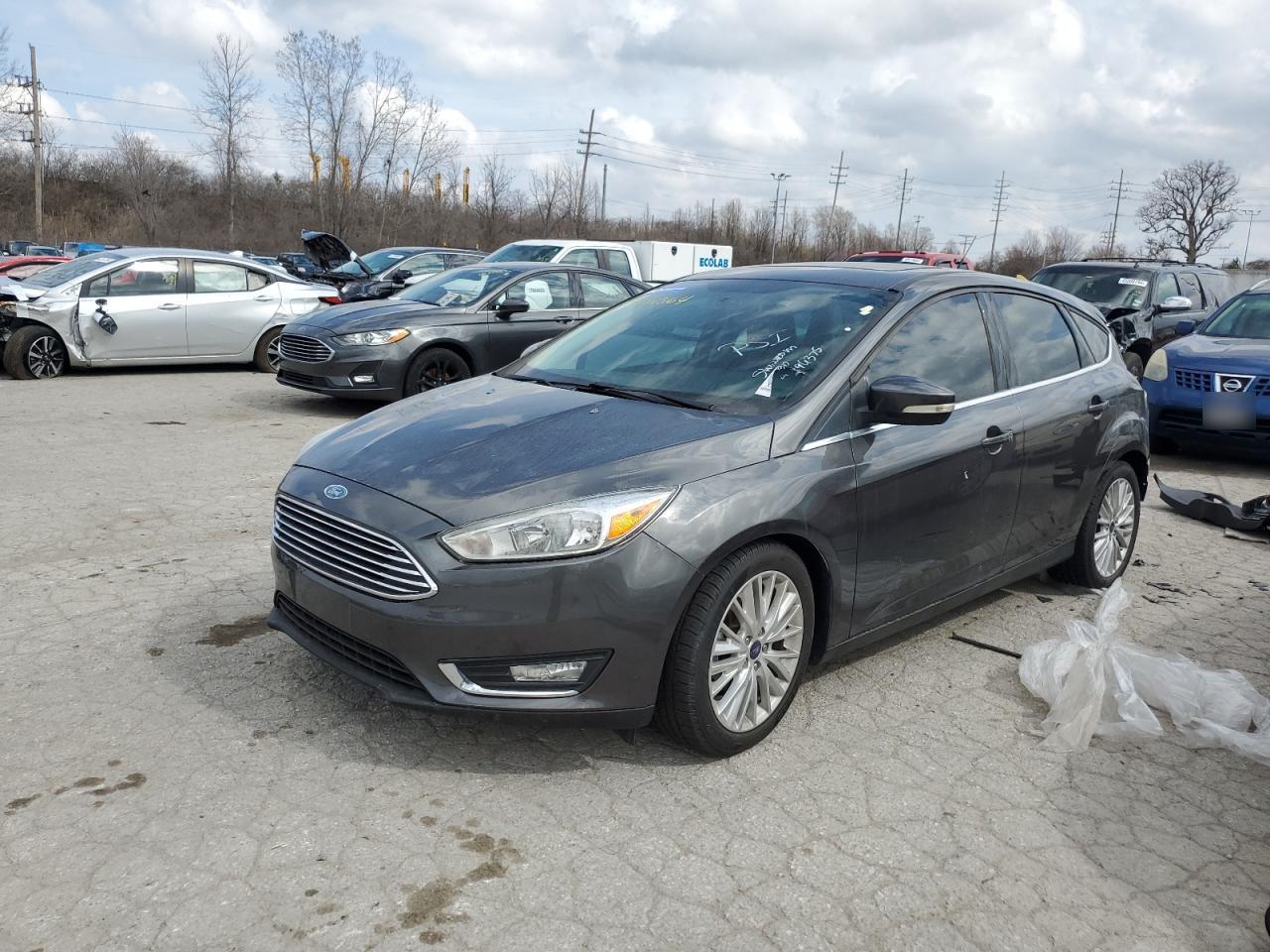 ford focus 2018 1fadp3n28jl289286