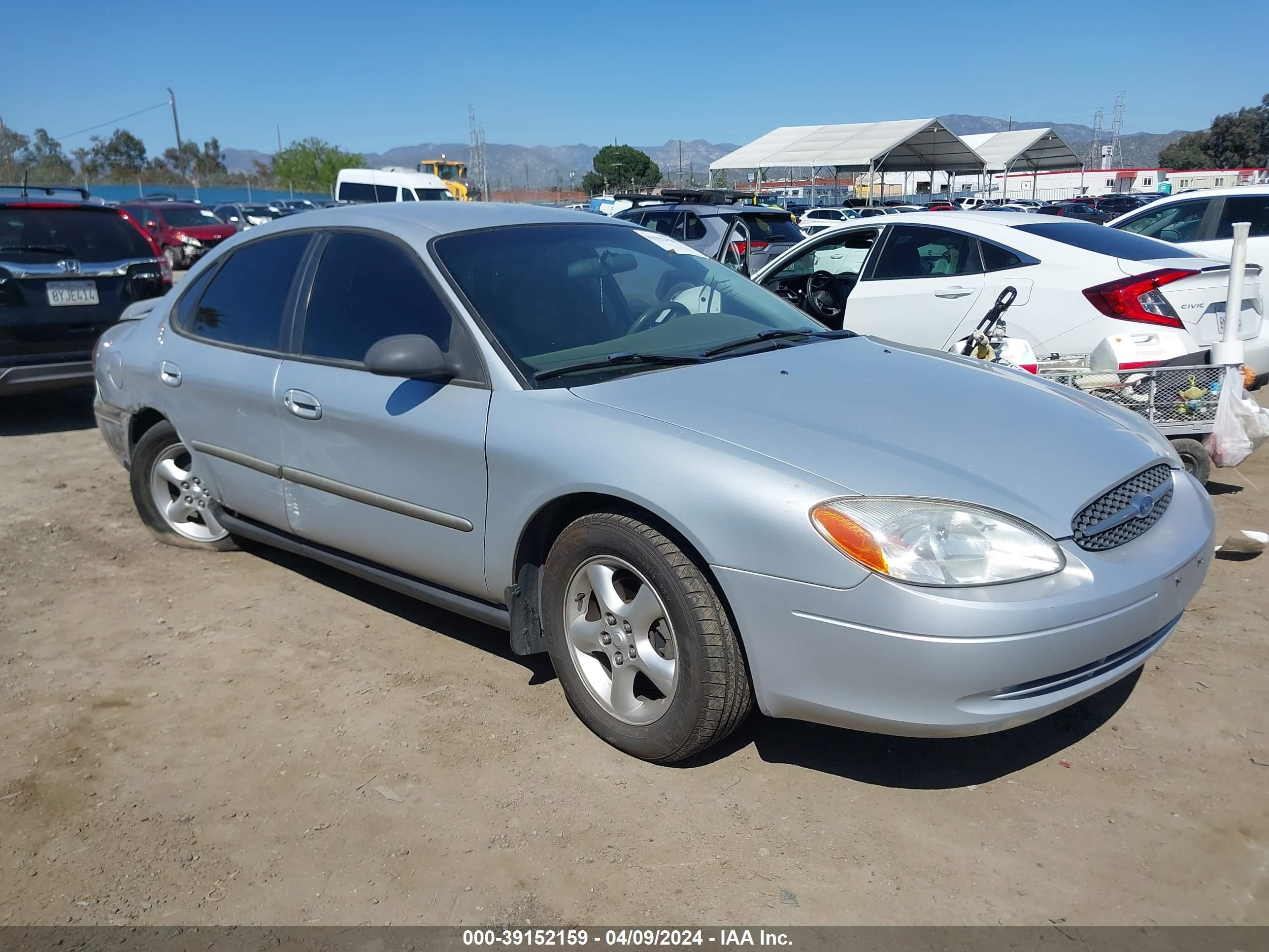 ford taurus 2001 1fafp52u01g107678