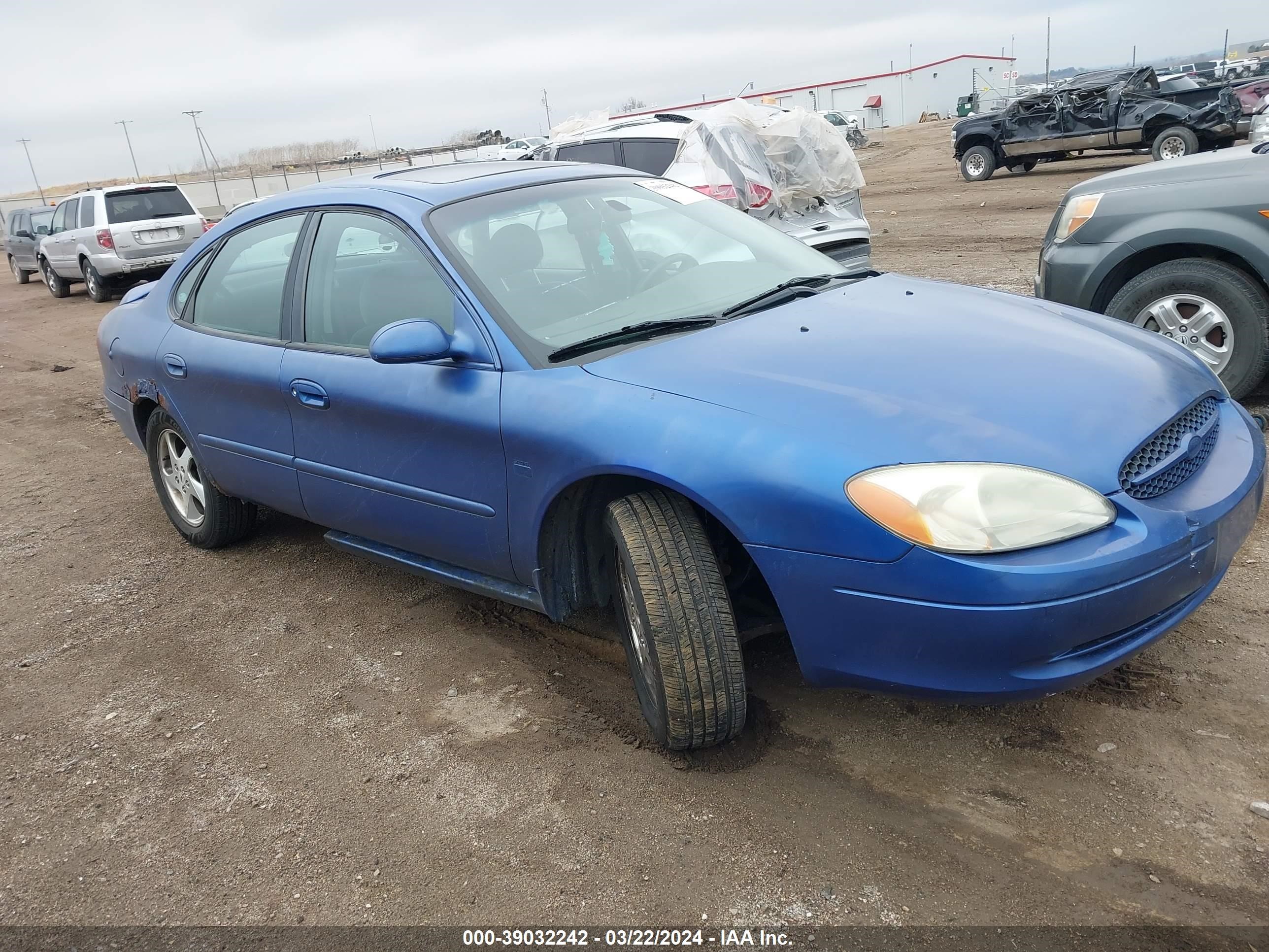 ford taurus 2002 1fafp55s82g253595