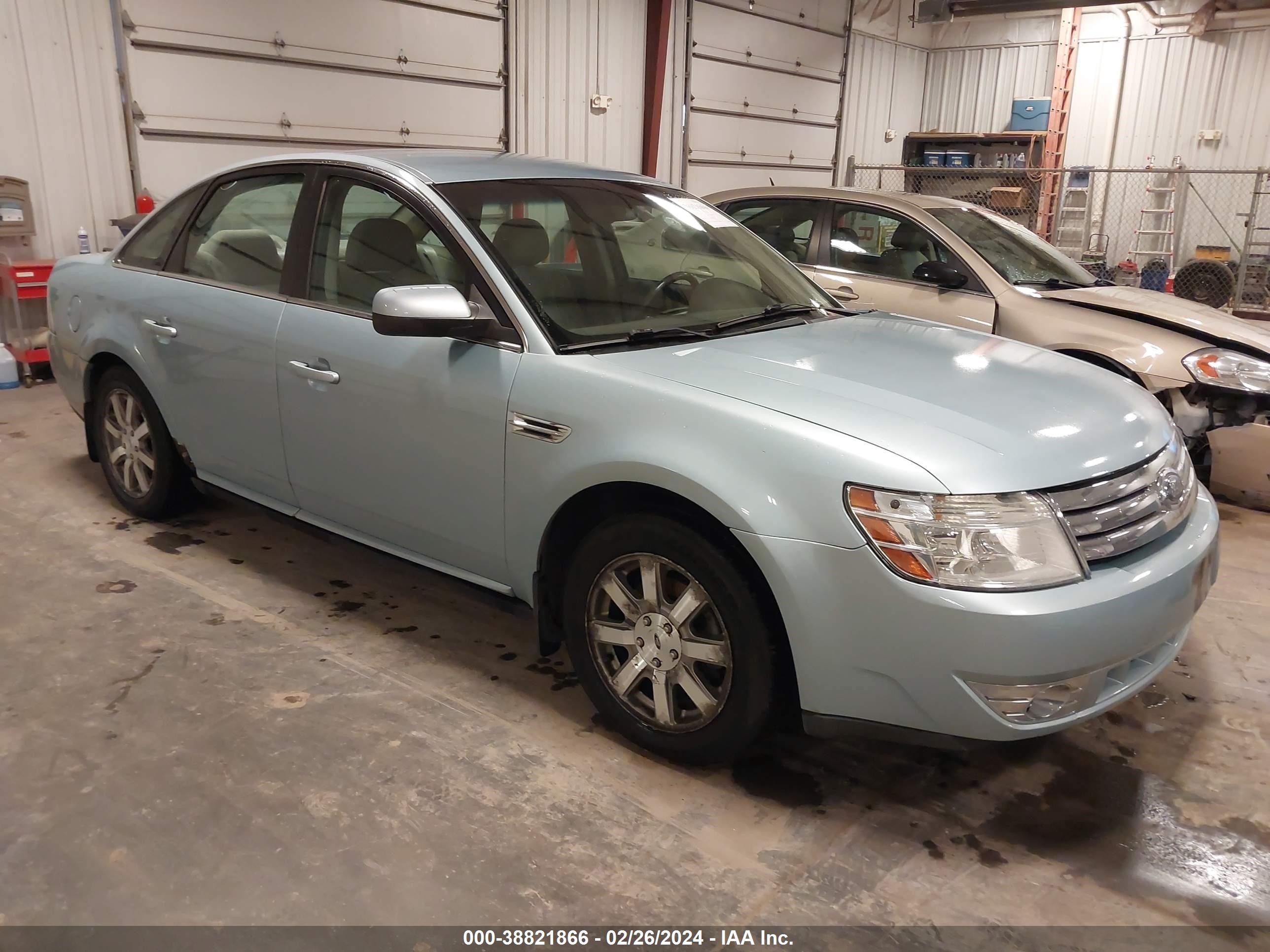 ford taurus 2008 1fahp24w08g156136