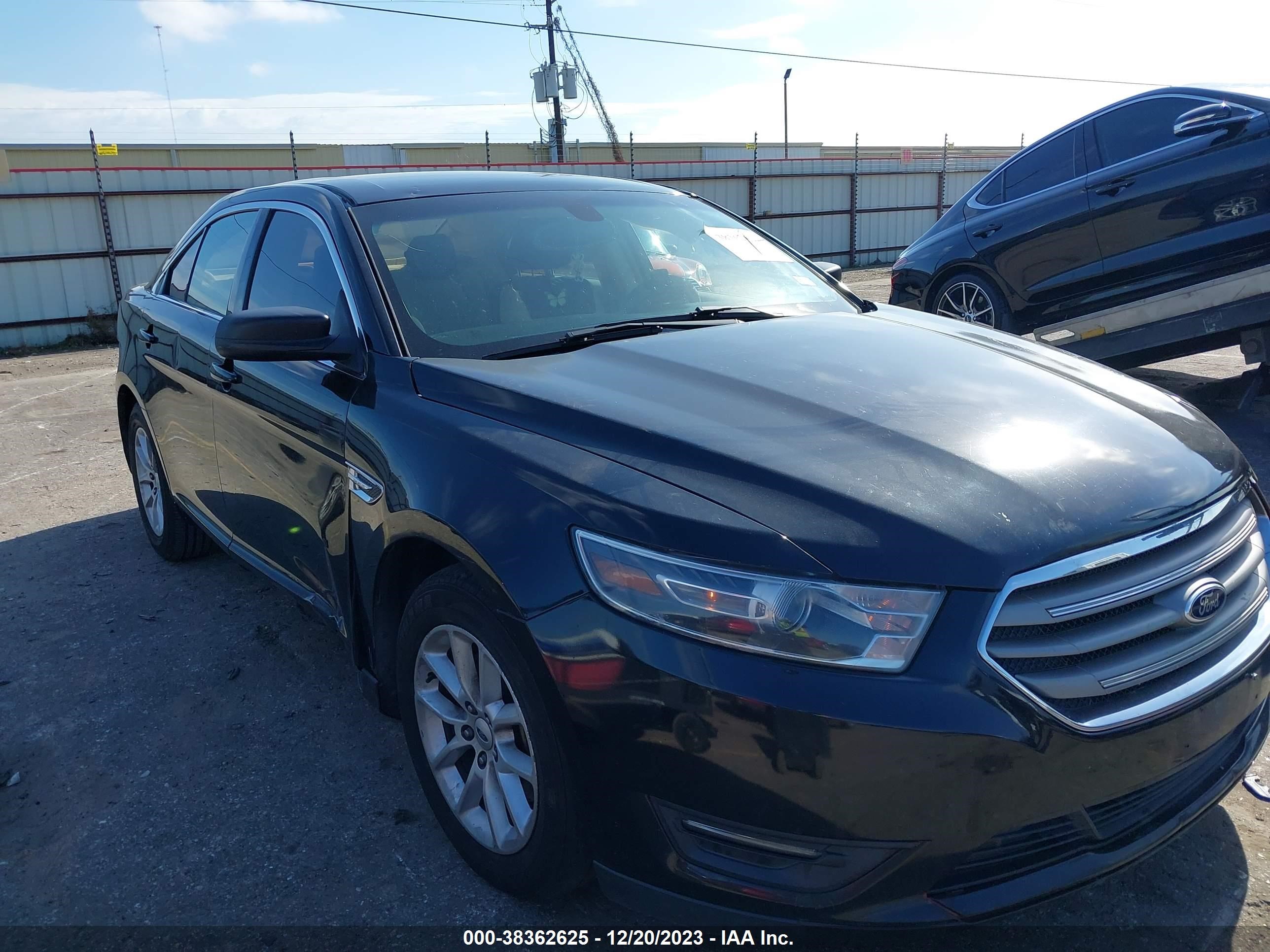 ford taurus 2015 1fahp2d80fg106383