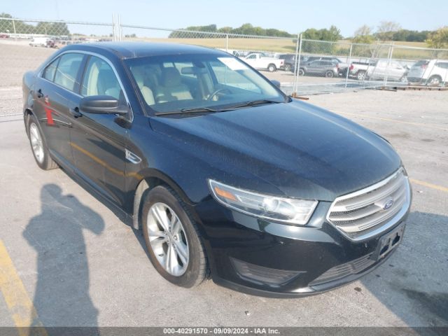 ford taurus 2018 1fahp2d81jg135142