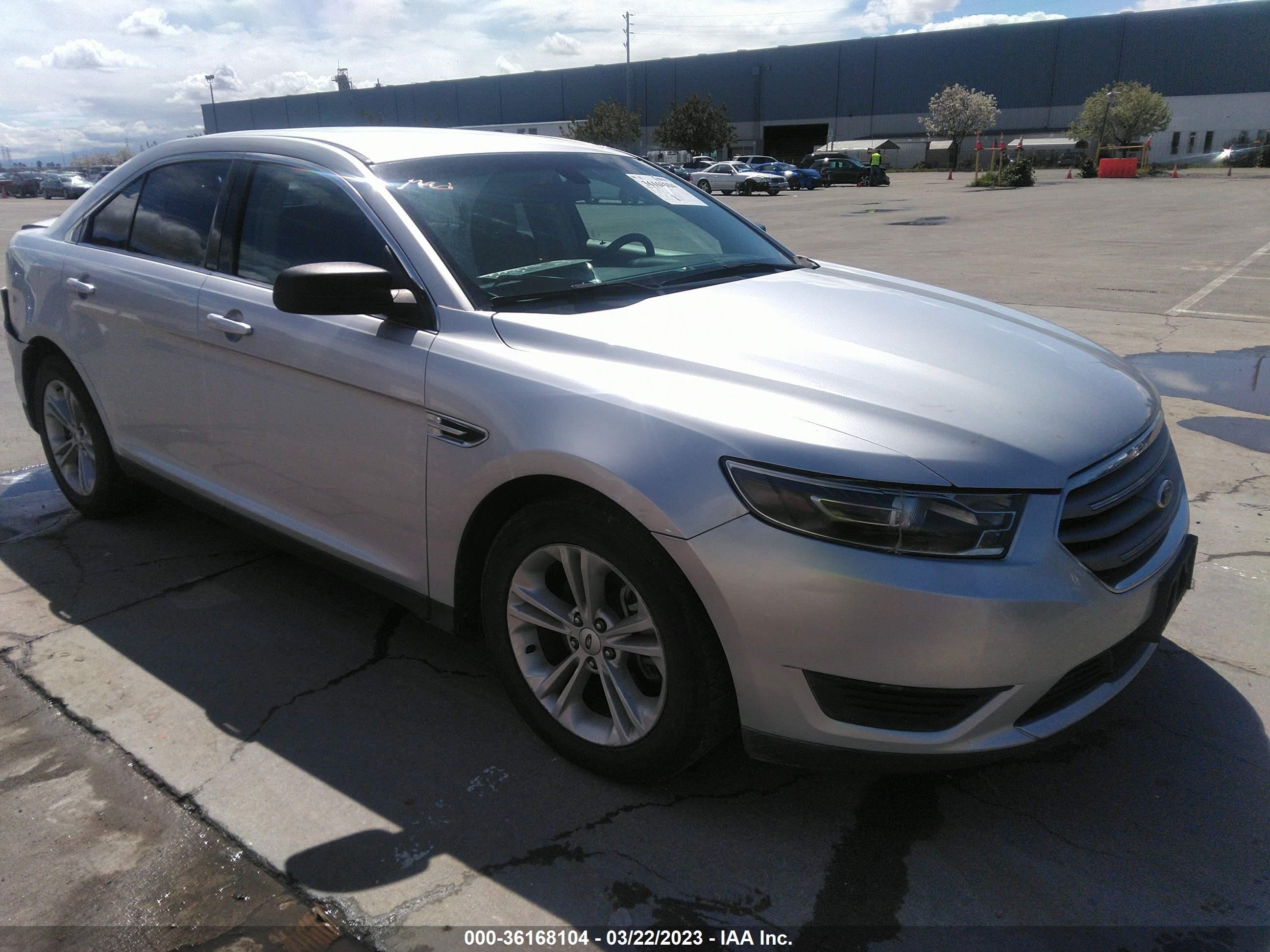 ford taurus 2015 1fahp2d82fg178105