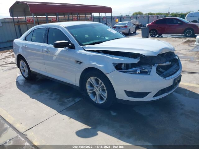 ford taurus 2017 1fahp2d83hg140028