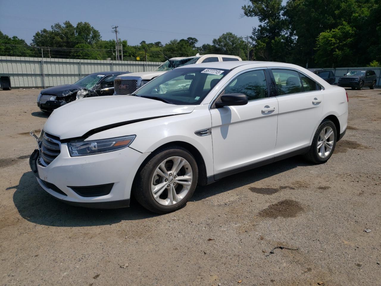 ford taurus se 2018 1fahp2d85jg106338