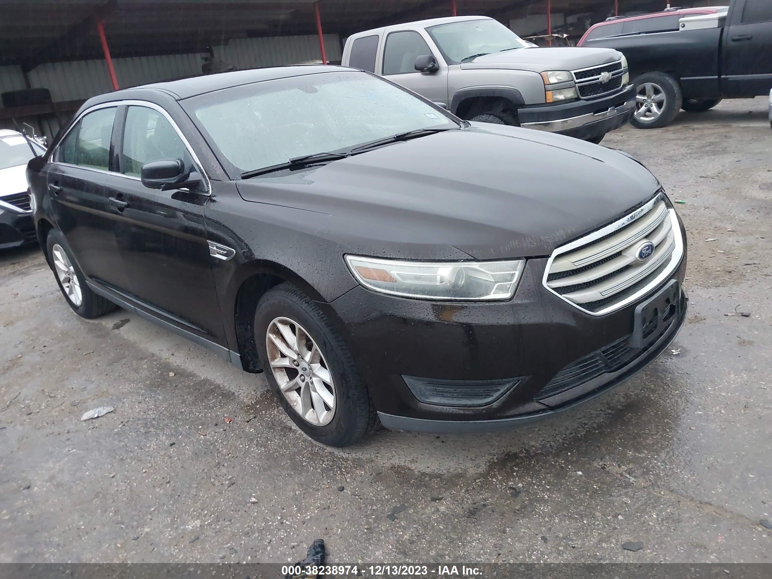 ford taurus 2014 1fahp2d8xeg135212