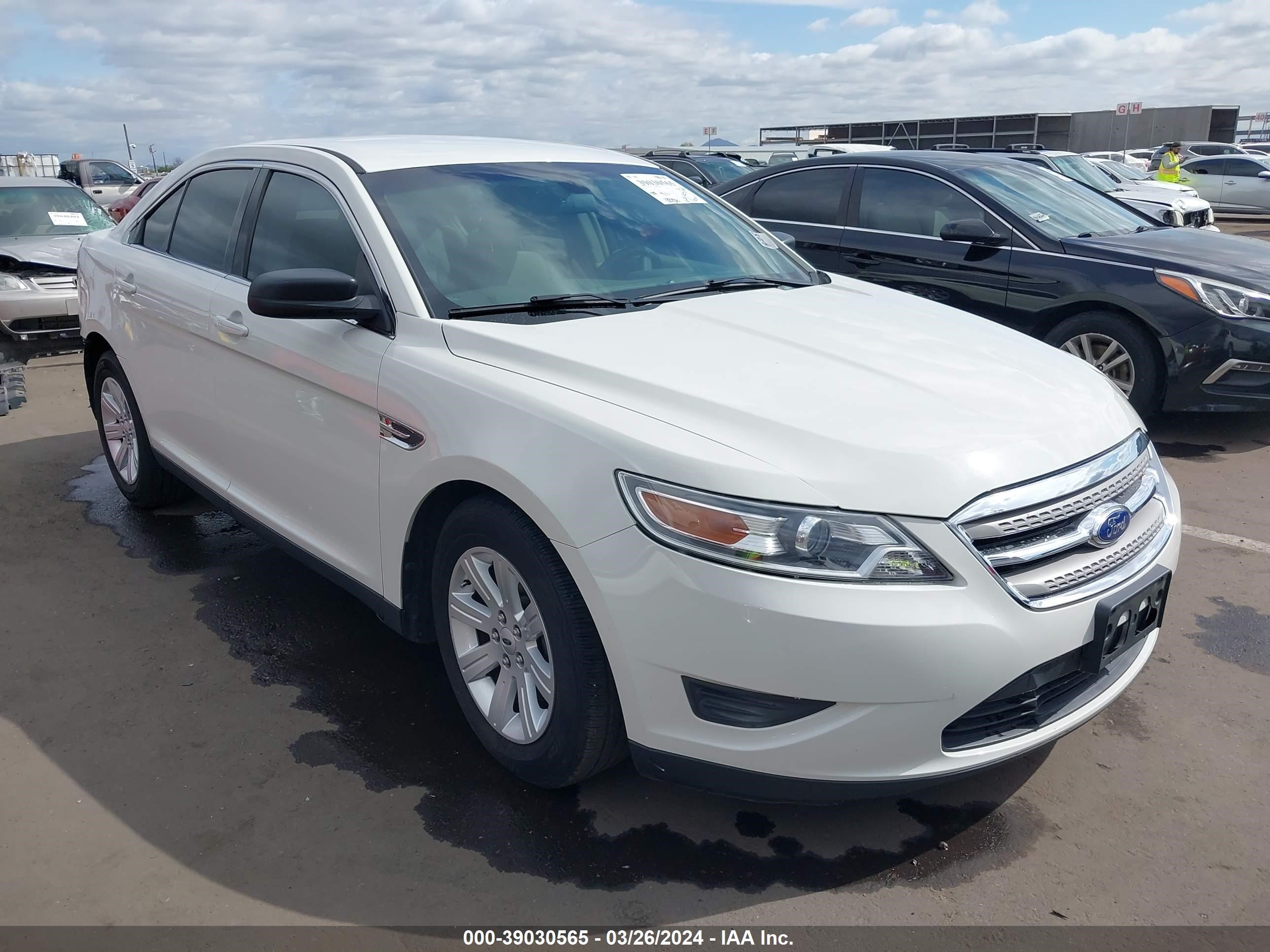 ford taurus 2012 1fahp2dw0cg108029