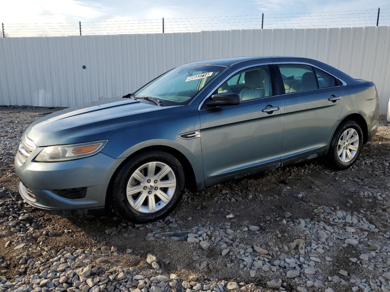 ford taurus 2010 1fahp2dw4ag144884