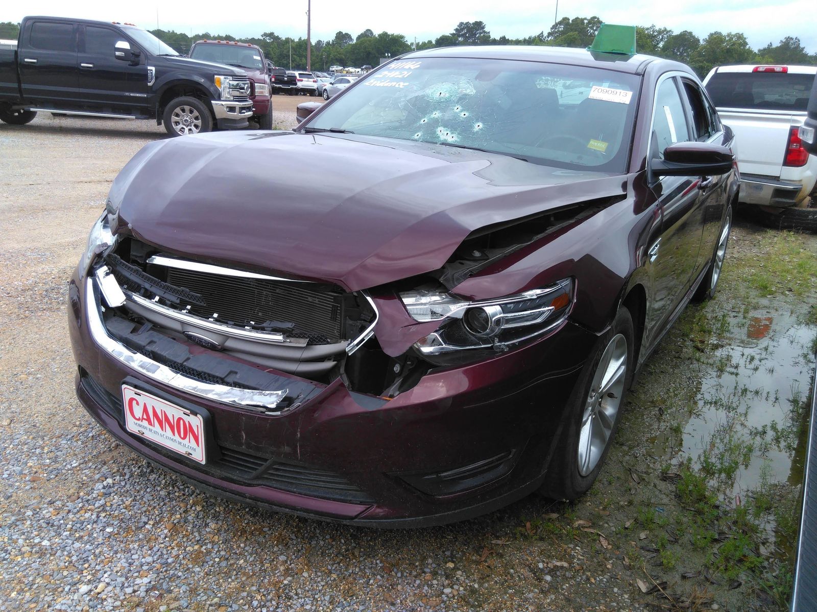 ford taurus fwd 2018 1fahp2e81jg129548