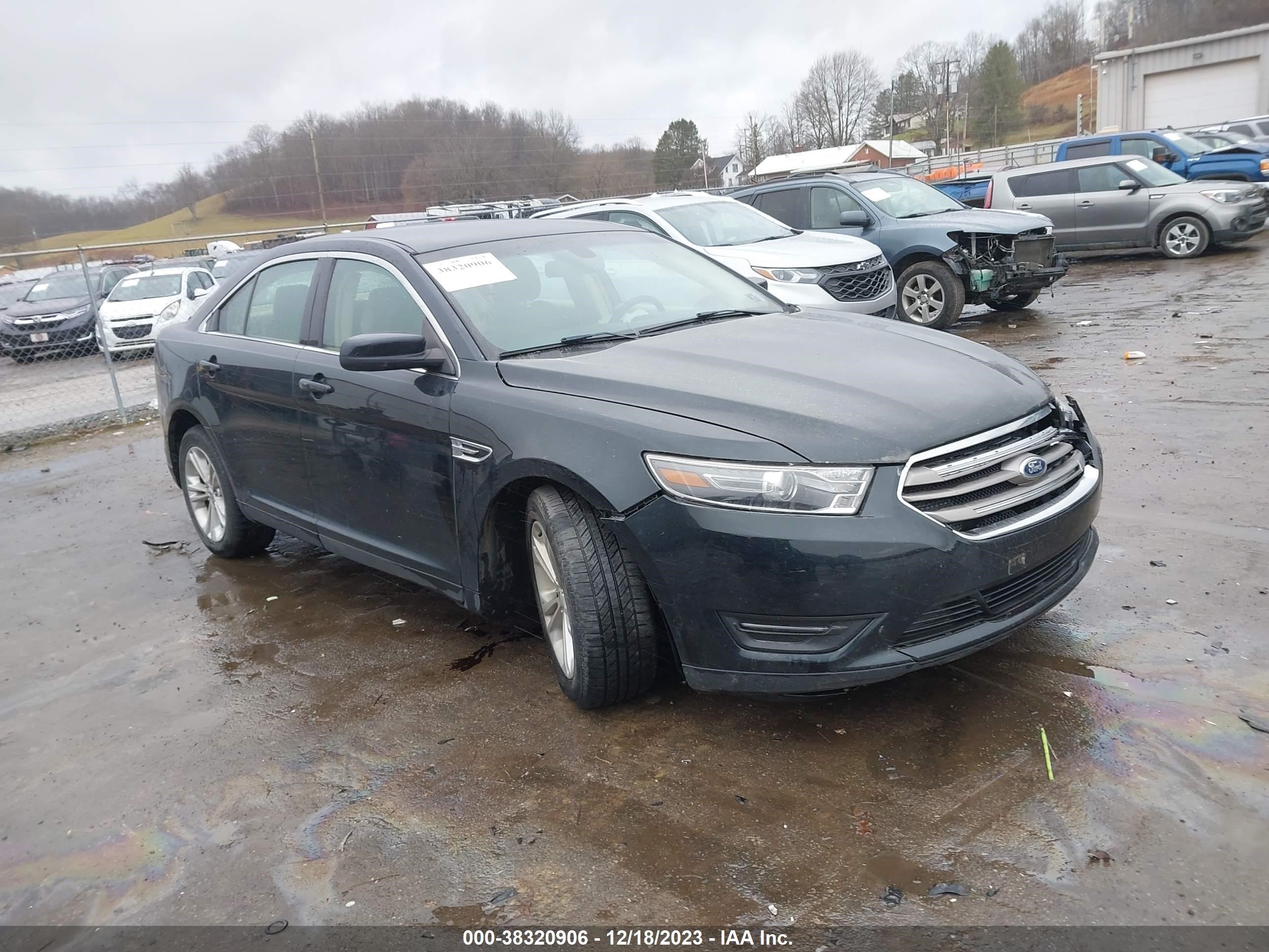 ford taurus 2015 1fahp2e83fg122270