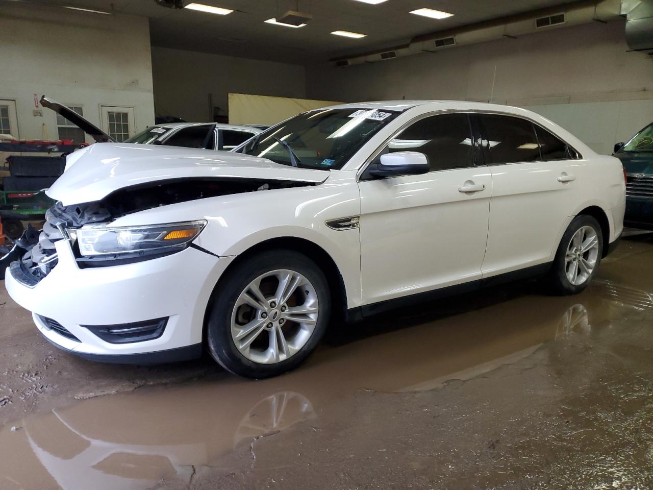 ford taurus 2016 1fahp2e84gg102384