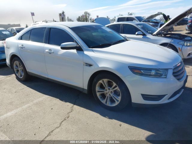 ford taurus 2015 1fahp2e85fg122562